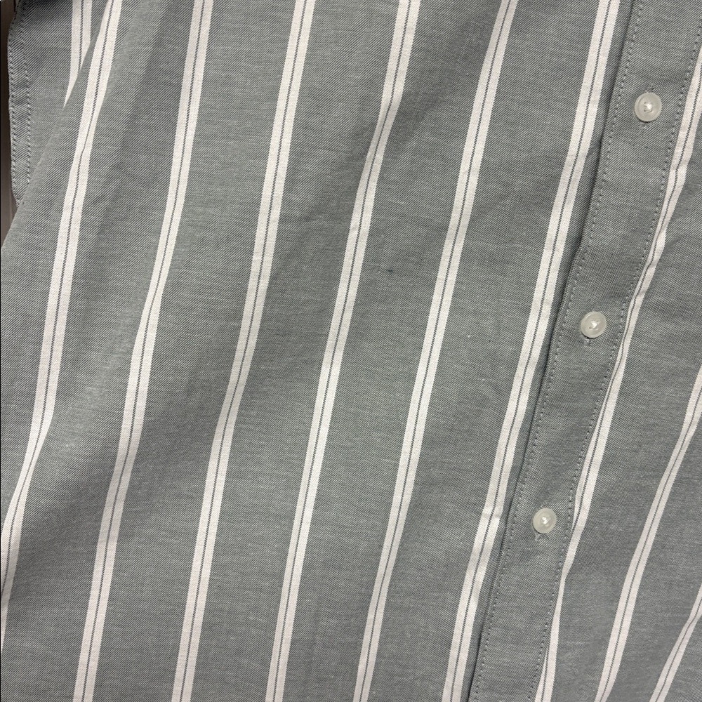 NWT Sonoma Button Down Shirt - Picture 3 of 10